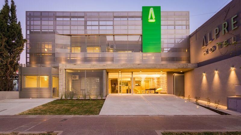 Hotel Alpre 24/75