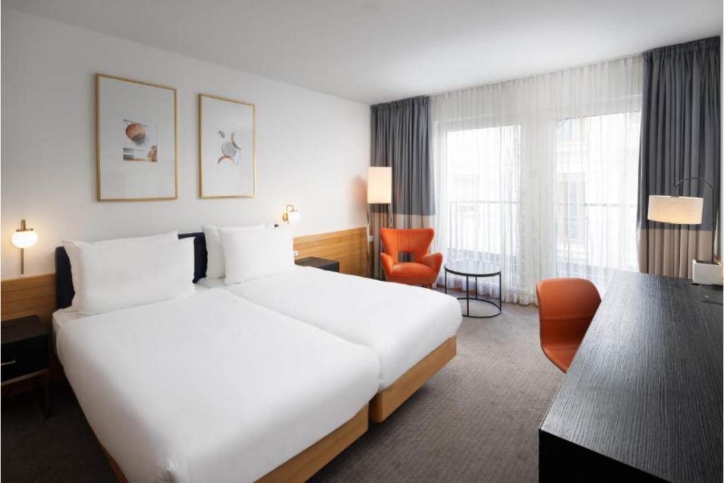 KK Hotel Opera 16/58