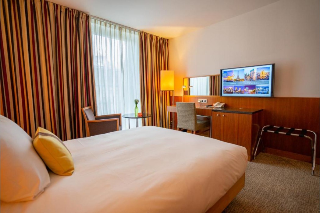 KK Hotel Opera 12/58