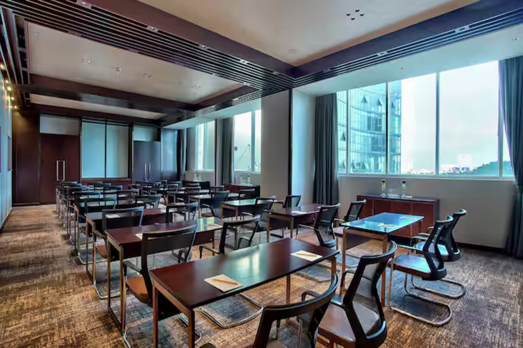Hilton Da Nang 11/42