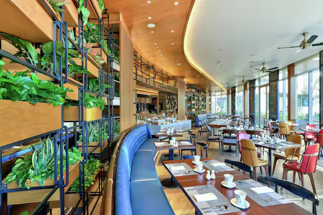 Hilton Da Nang 14/42