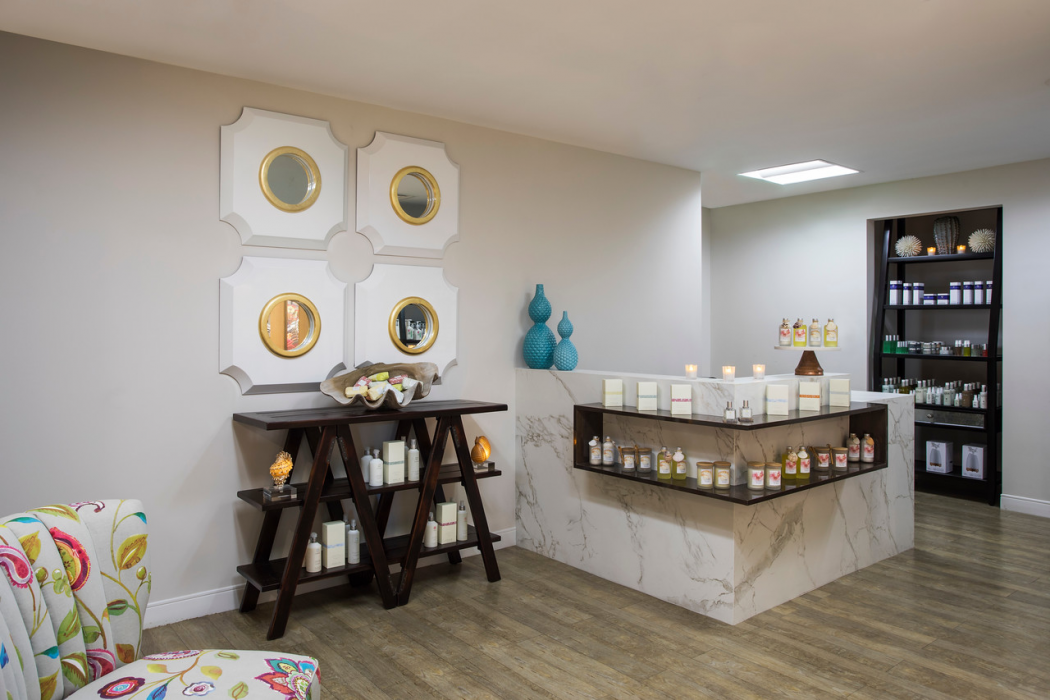 Hutchinson Shores Resort Spa 24/52