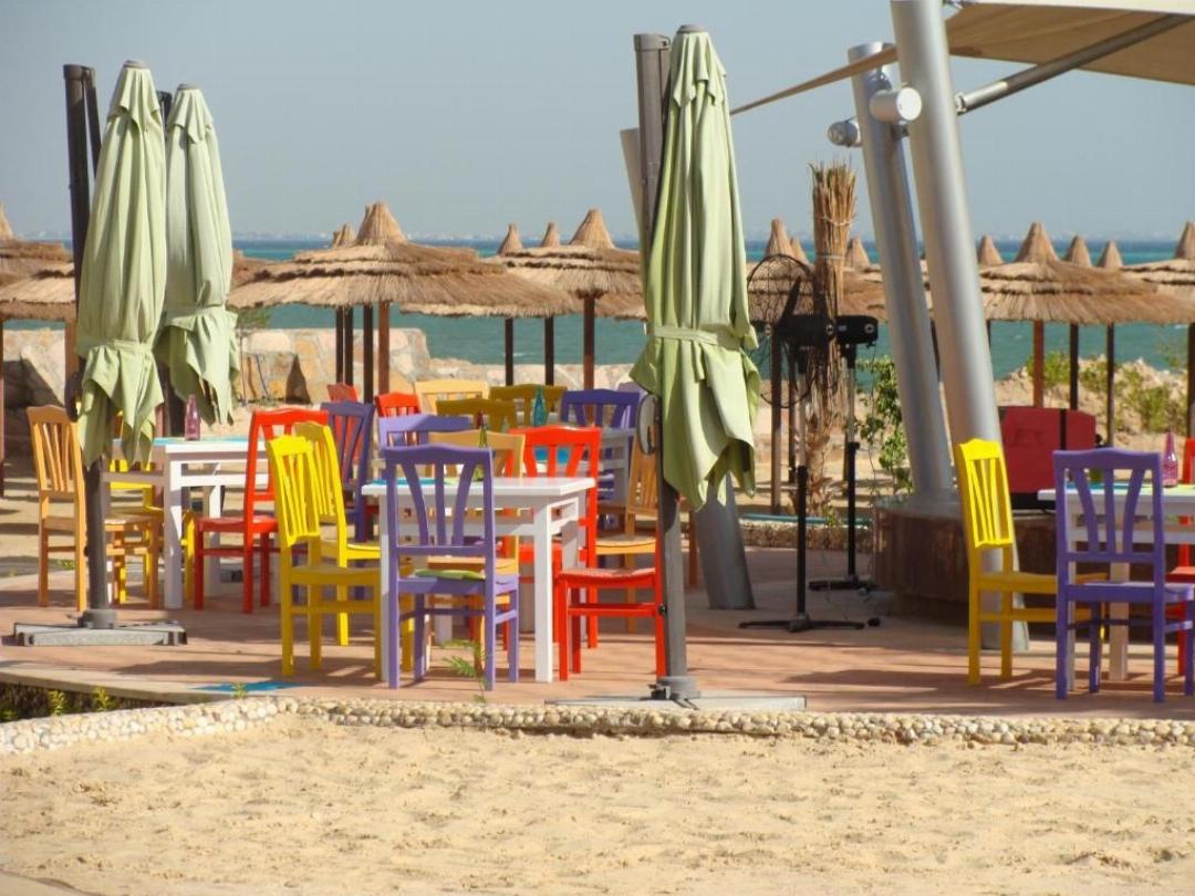 Royal Beach Serviced Apartments 15/75