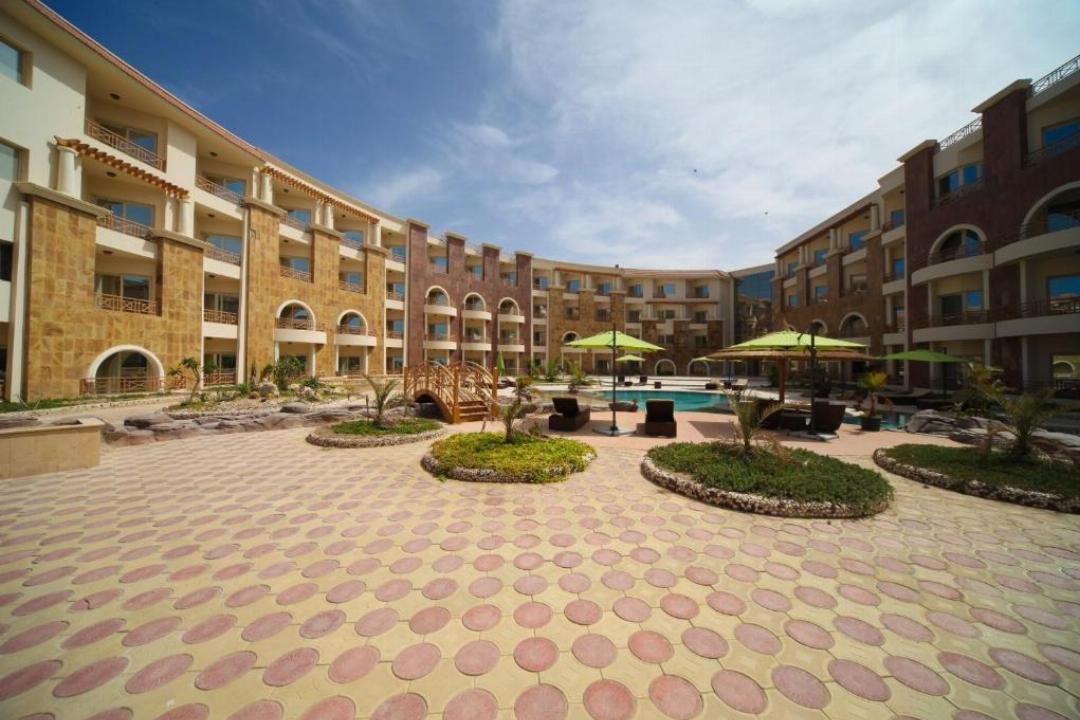 Royal Beach Serviced Apartments photo4