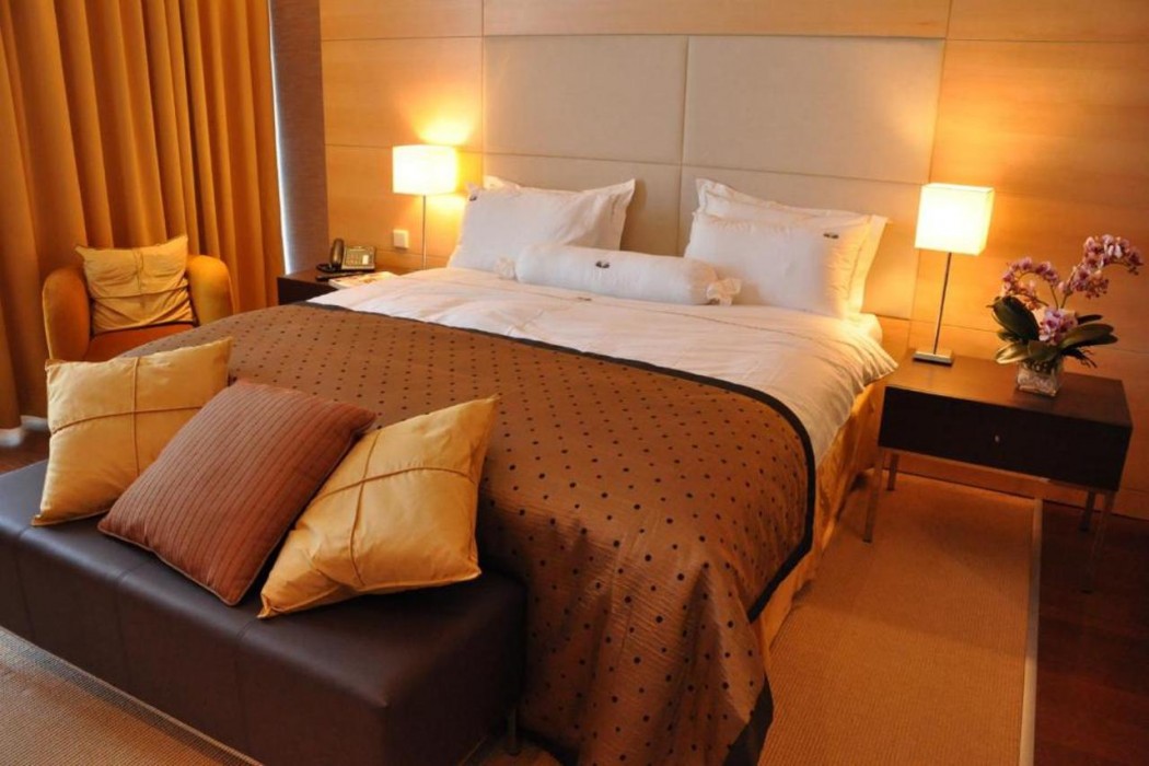 Hotel Grand Swiss 14/64
