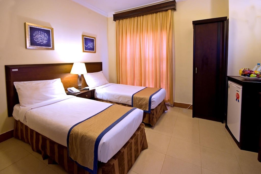 فندق بلازا إن احد(Plaza Inn Ohud) 10/25
