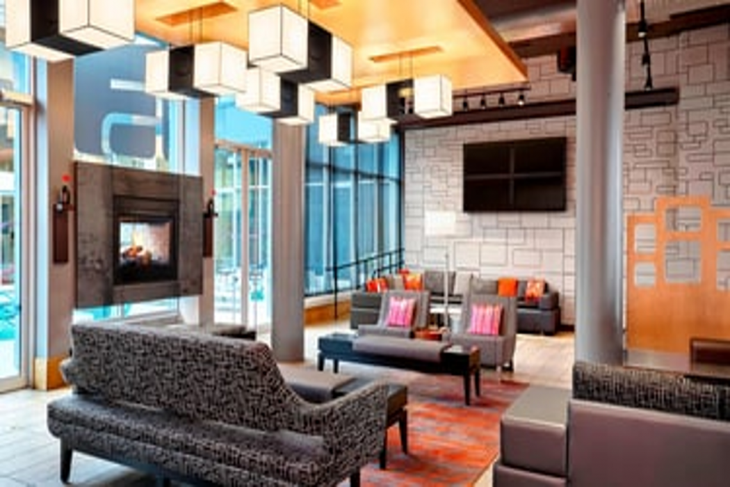 アロフト モントリオール エアポート(Aloft Montreal Airport Hotel) 写真4