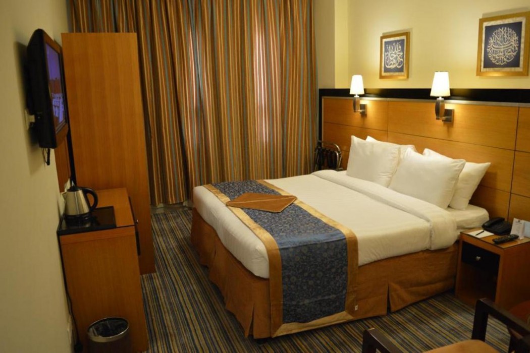 الإيمان طيبة(Kingsgate Hotel Durrat) 18/40