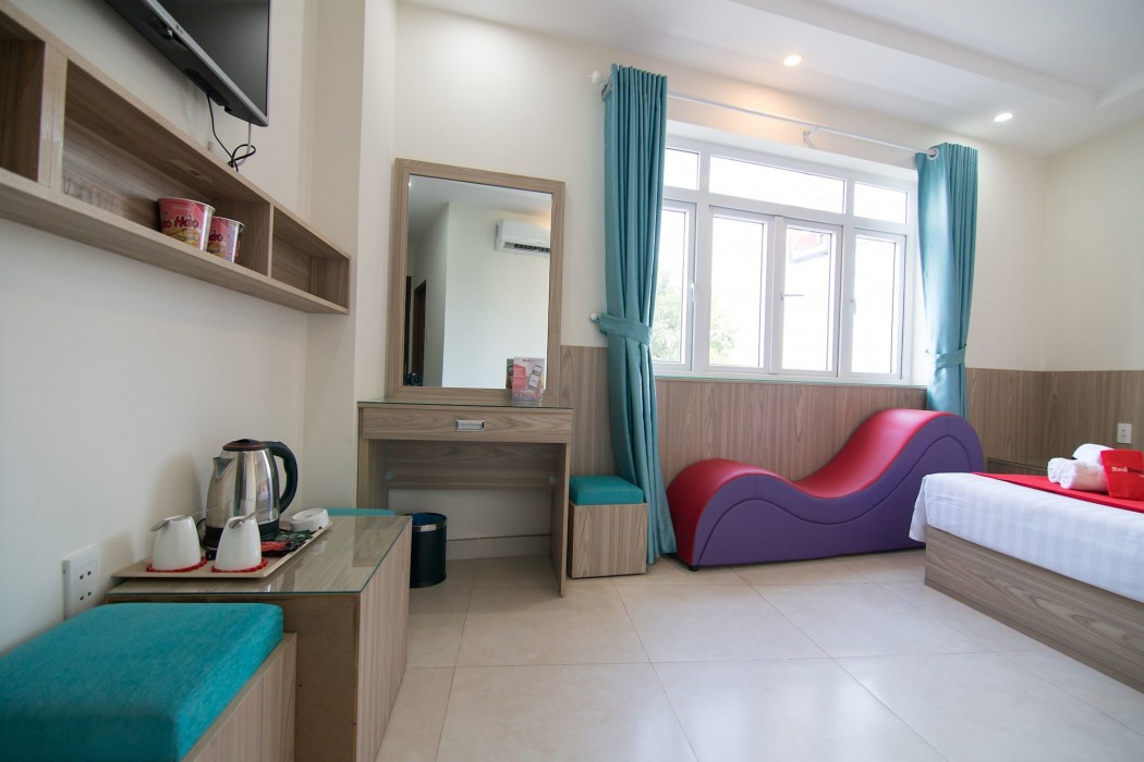Cozrum - Love Hotel Tran Binh Trong 43/54