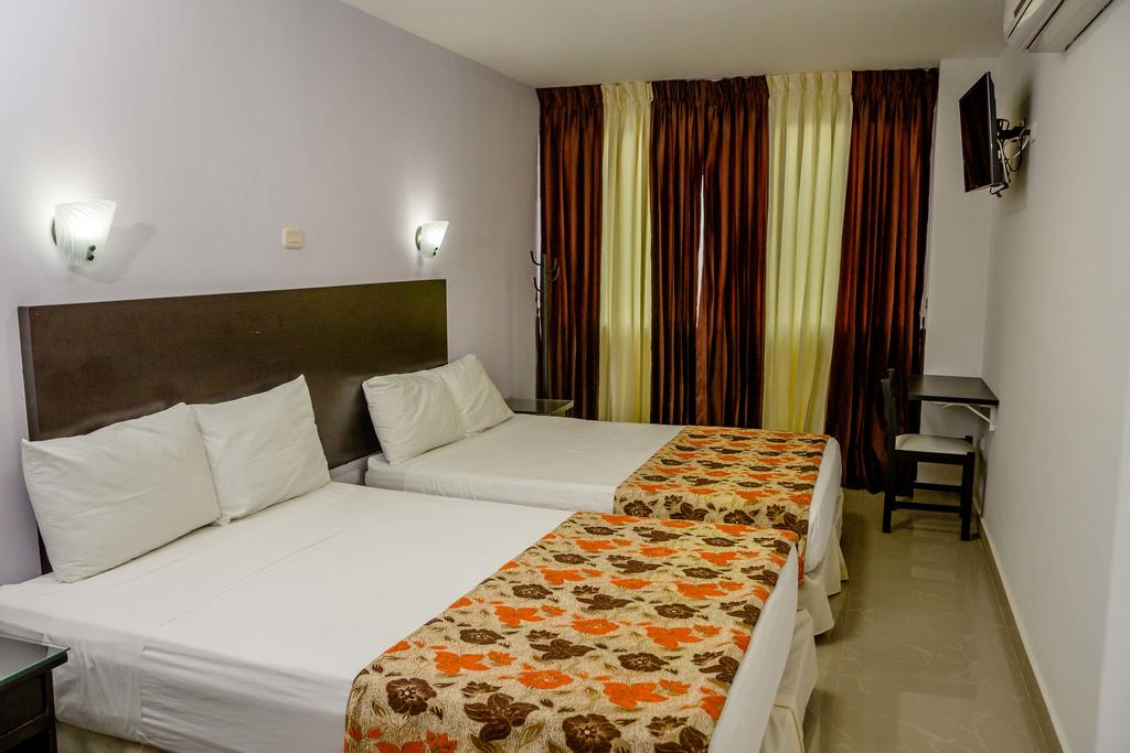 Hotel Medellín Rodadero 10/55
