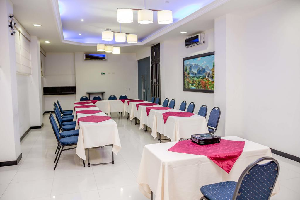 Hotel Medellín Rodadero 23/55