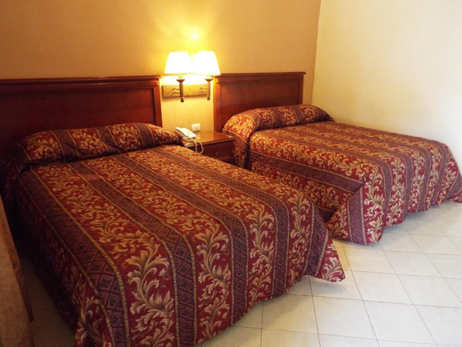 Hotel Mision Marielena Cuatro Cienegas 7/55