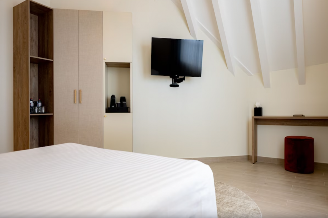 Harbor Hotel and Casino Curacao 11/65