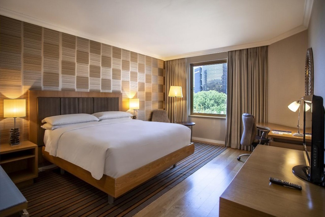 NH Johannesburg Sandton 24/77