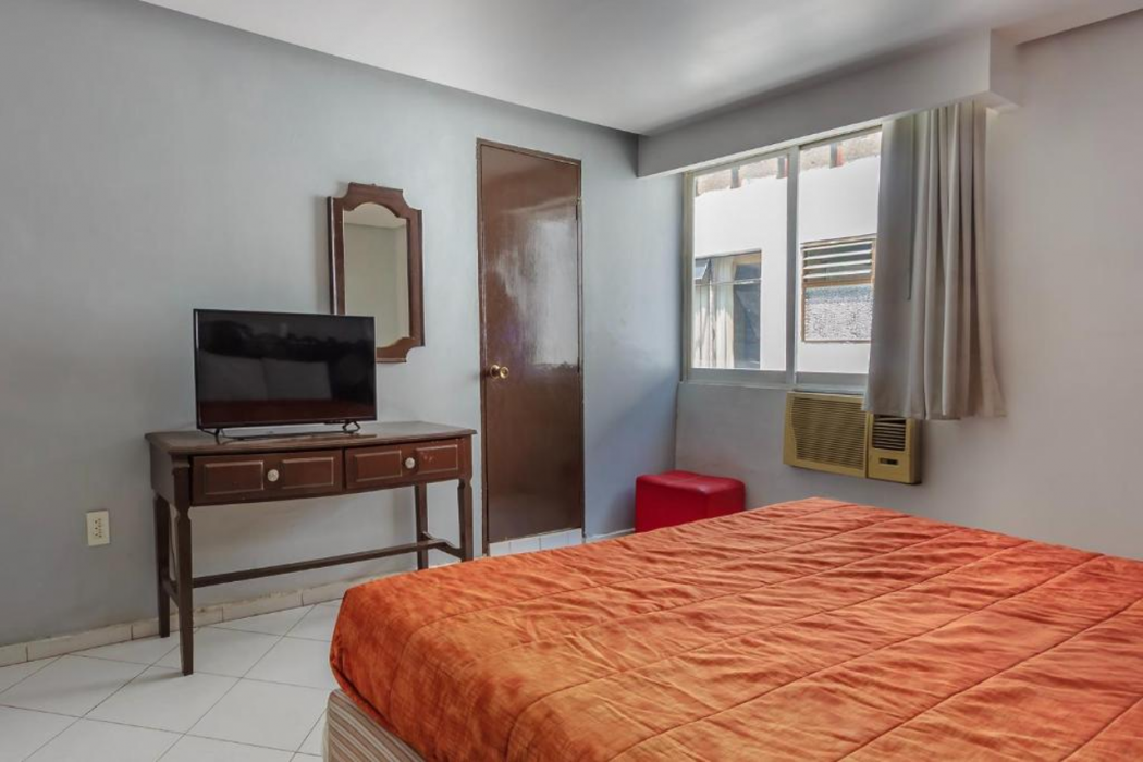 Capital O Hotel Colon Express Guadalajara 17/48