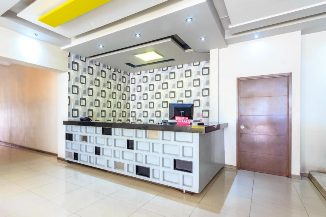 Capital O Hotel Colon Express Guadalajara 9/48