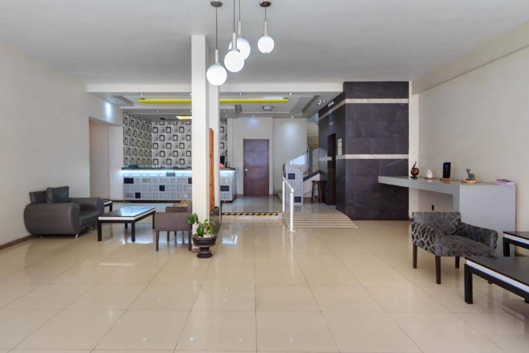 Capital O Hotel Colon Express Guadalajara 11/48