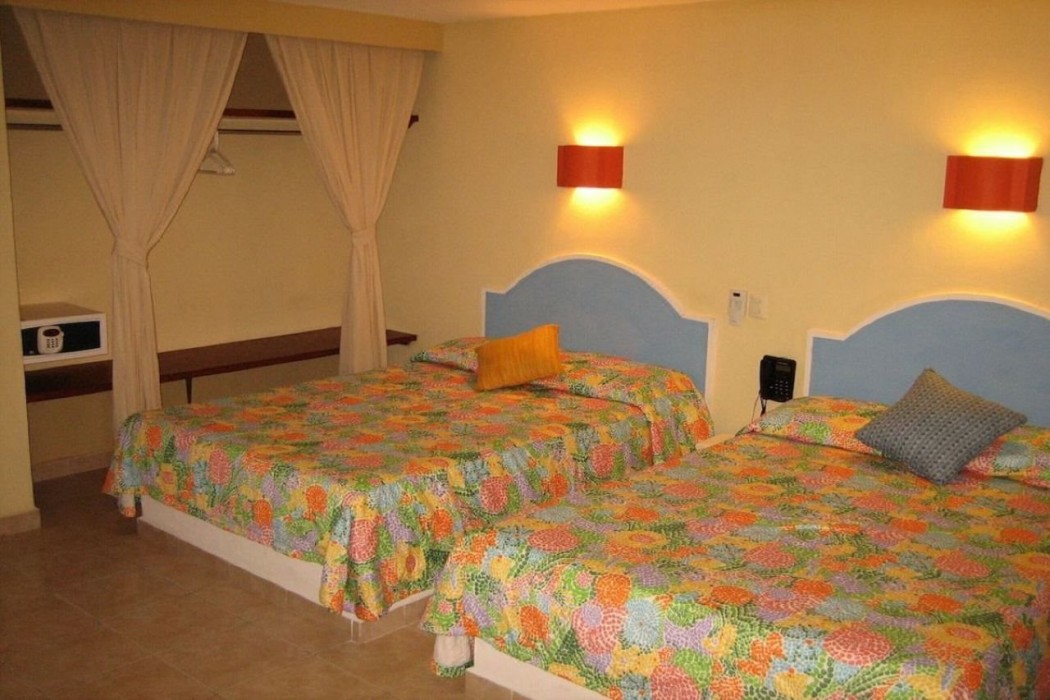 Hotel Delfines Acapulco 13/44