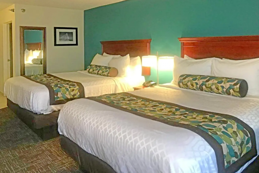Comfort Inn & Suites OFallon - St Louis Area 10/31
