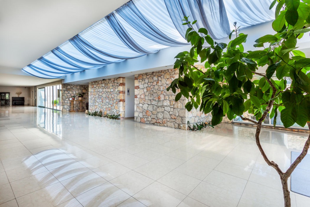 Kriopigi Hotel 57/104