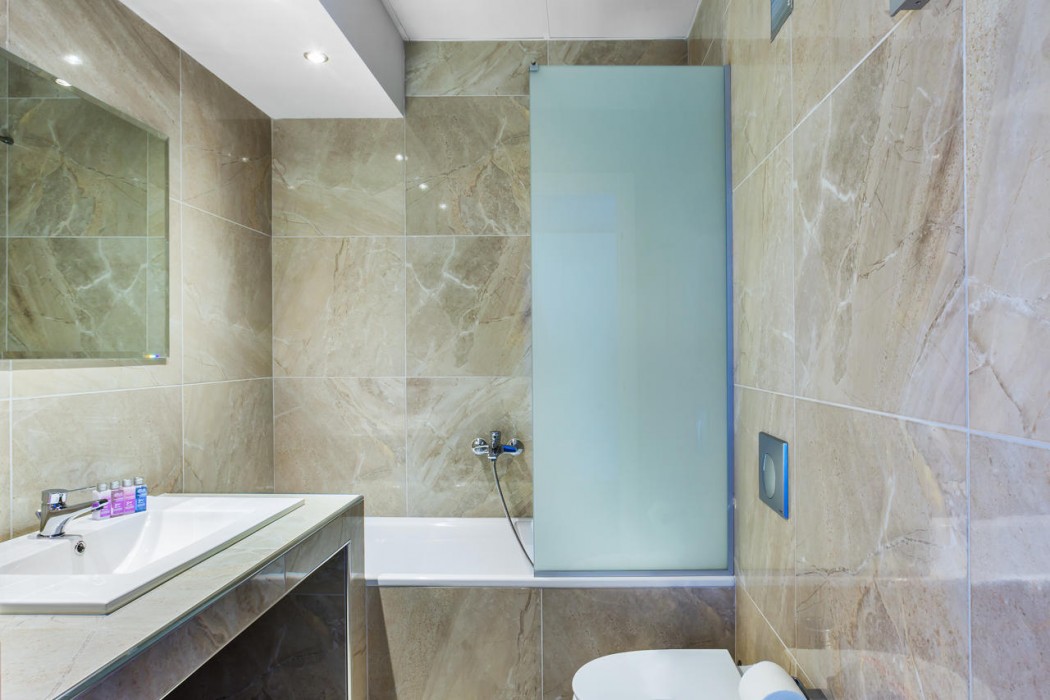 Kriopigi Hotel 43/104