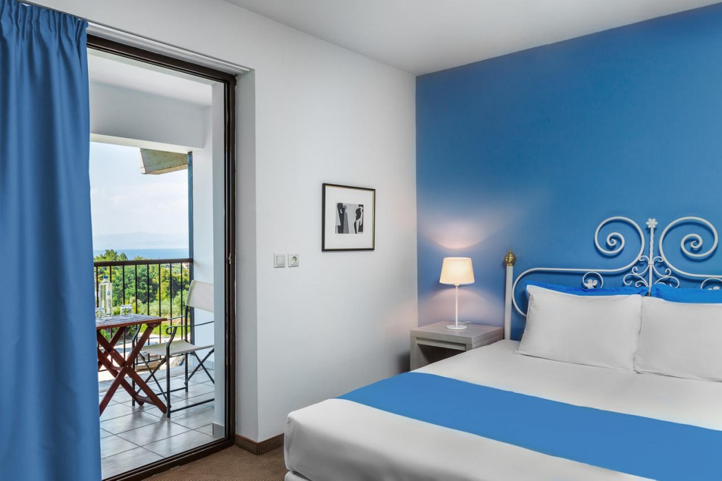 Kriopigi Hotel 33/104