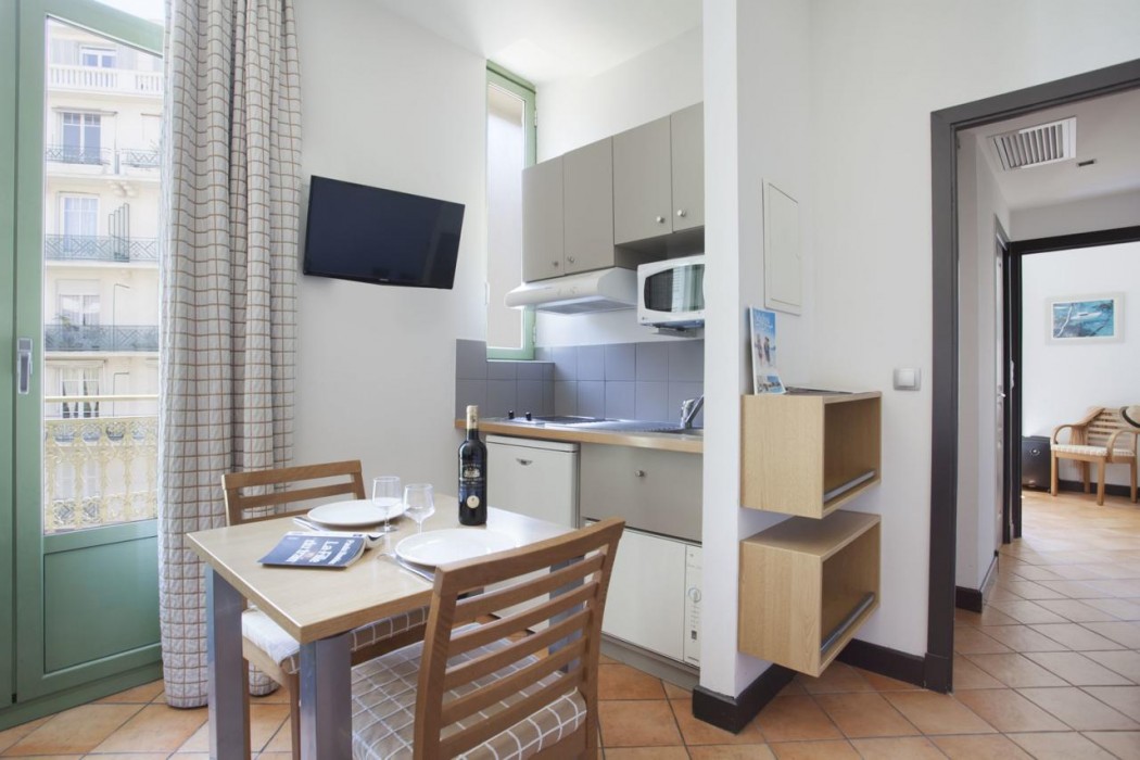 Appart'hotel Odalys City Nice Centre 45/81