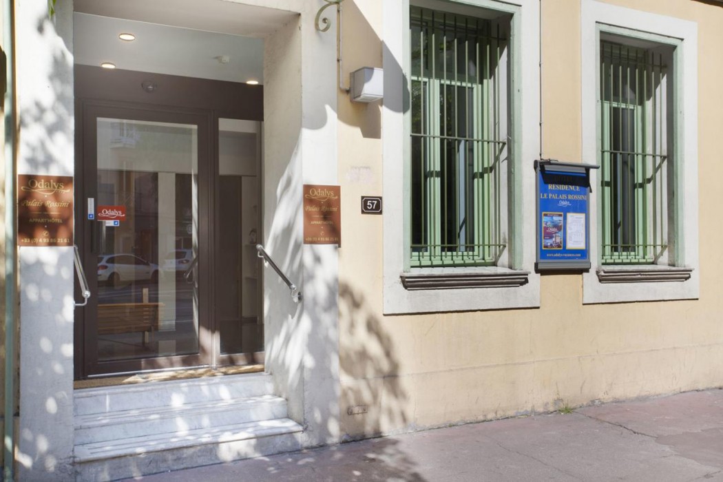 Appart'hotel Odalys City Nice Centre 6/81