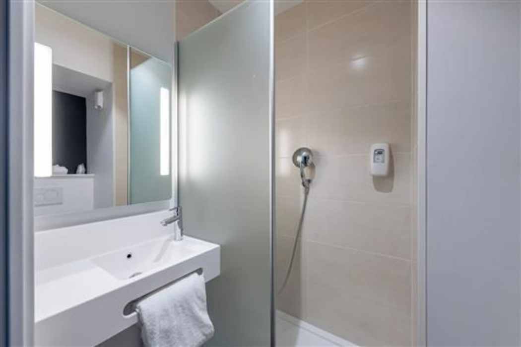 B&B Hotel Bordeaux Centre Gare Saint-Jean 10/20