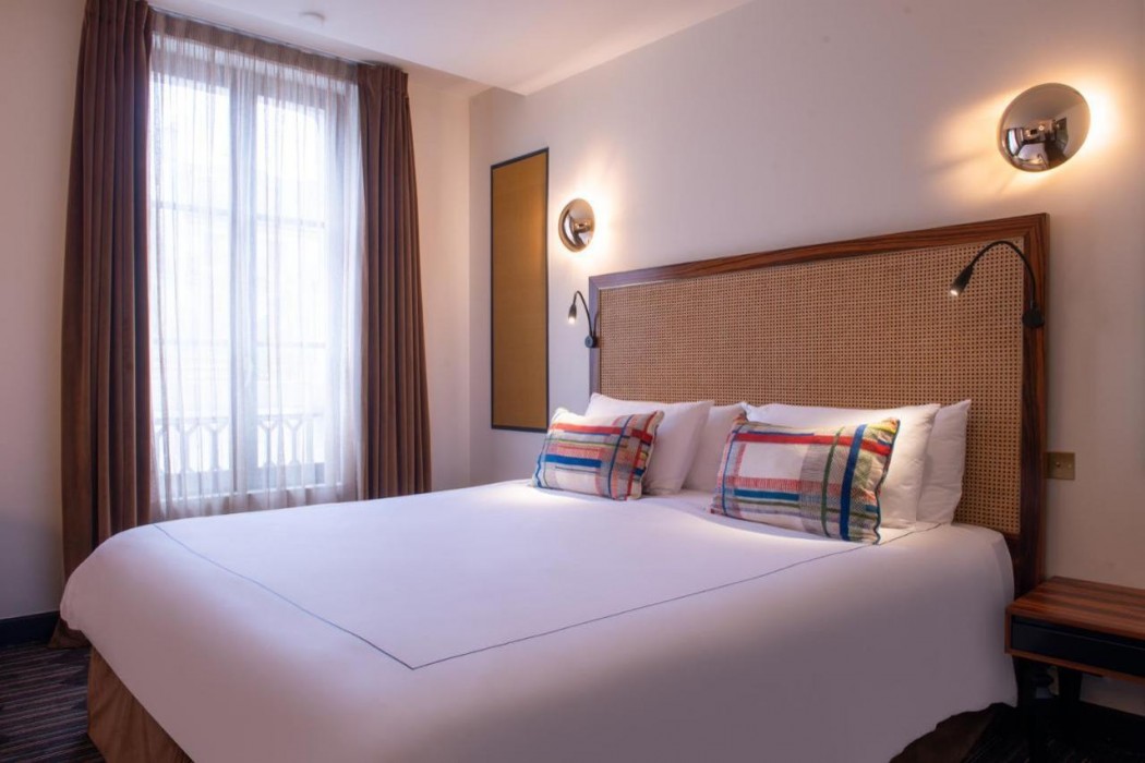 Mom Art Hotel 30/71