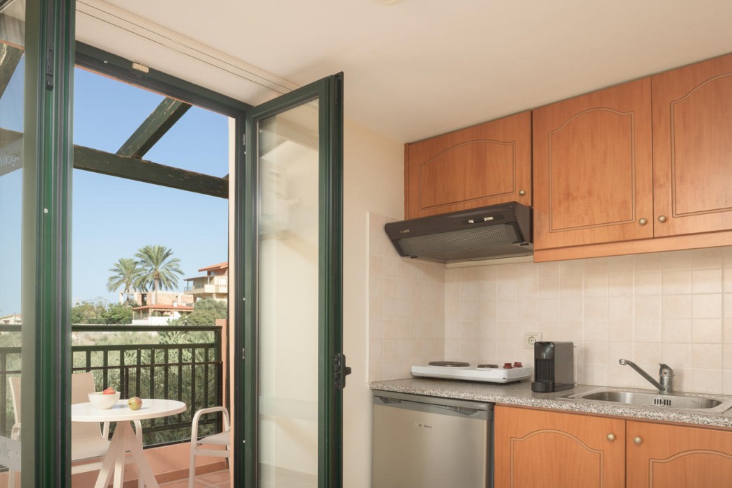 Asterias Village Resort 18/89