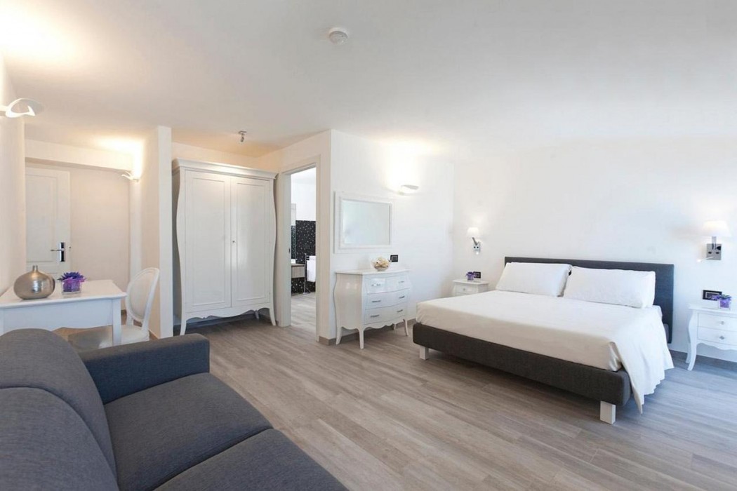 Hotel Villa Domizia 7/58