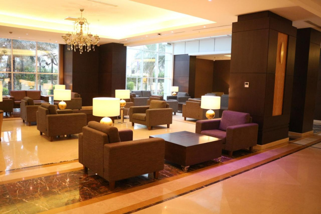The Baron Hotel 12/69