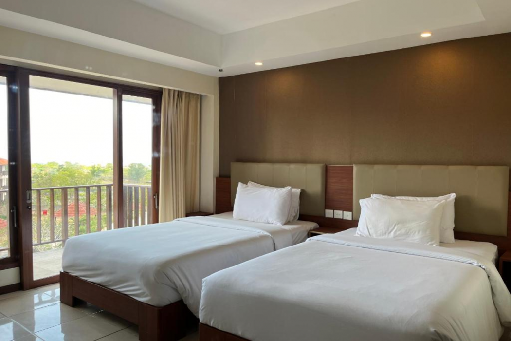 New Kuta Hotel, Uluwatu 10/24
