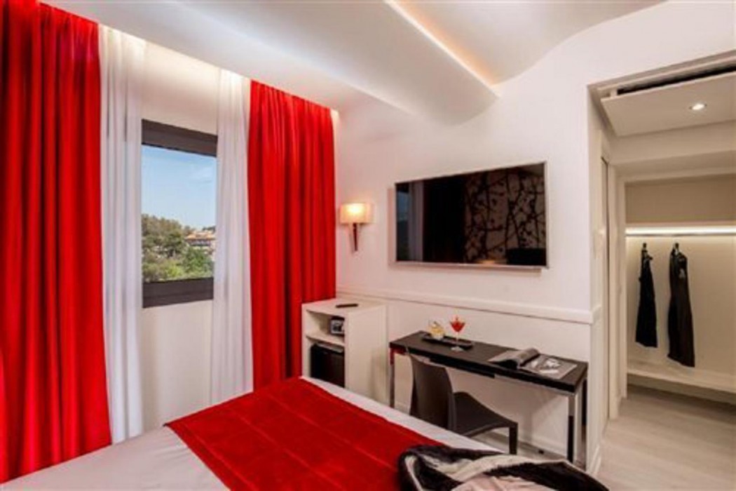 Hotel American Palace Eur 13/57
