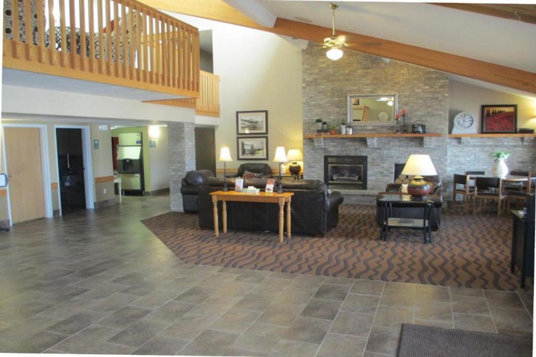 AmericInn by Wyndham Algona 23/30