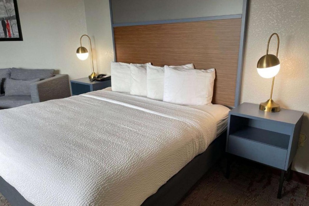AmericInn by Wyndham Ankeny/Des Moines 9/38