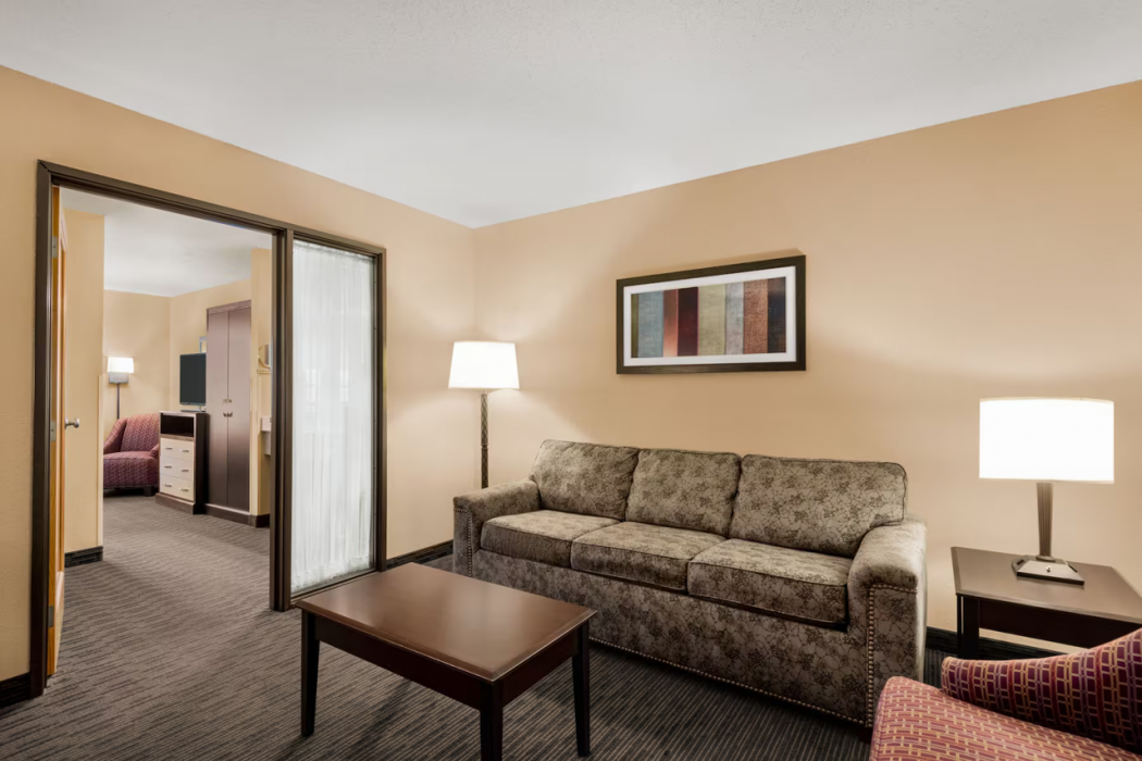 AmericInn by Wyndham Detroit Lakes 20/40