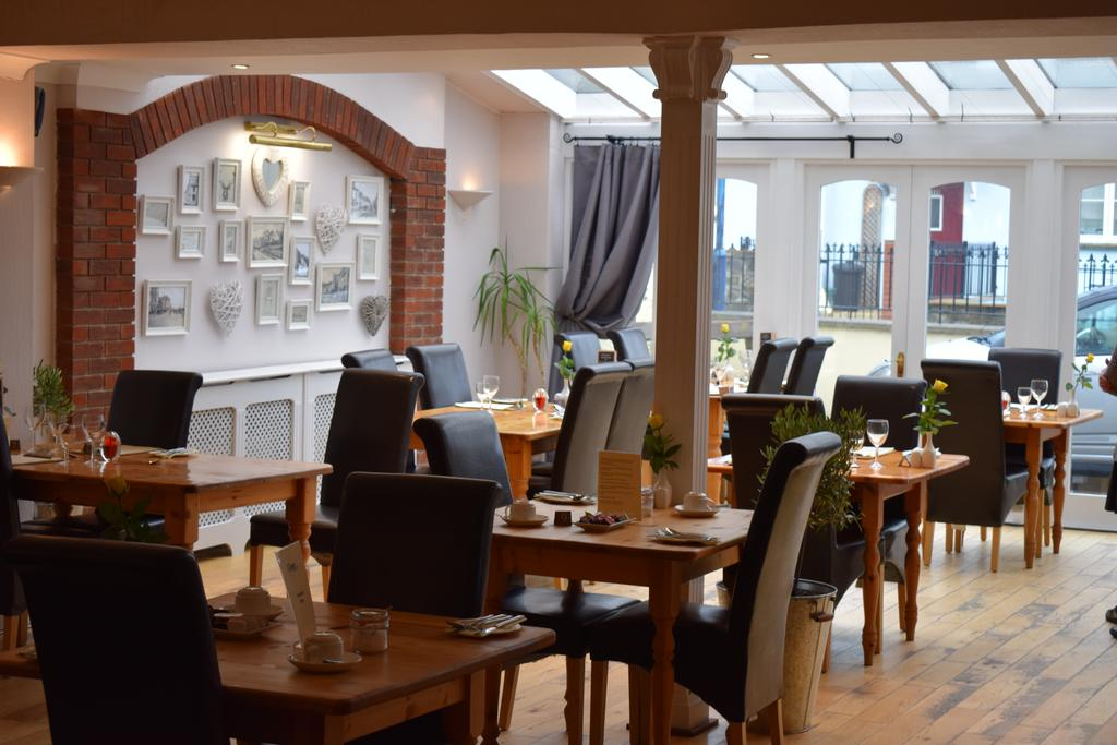 The Gower Hotel 17/35