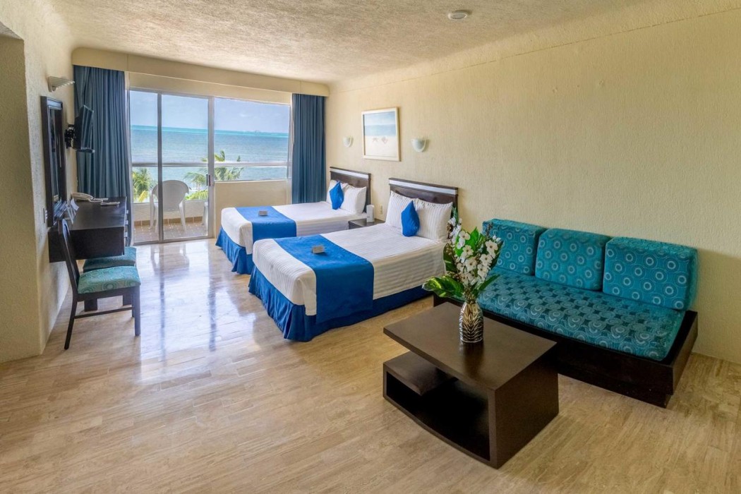 Aquamarina Beach Hotel Cancun 13/63