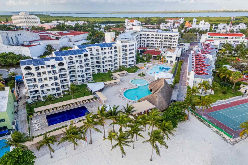 Aquamarina Beach Hotel Cancun photo2