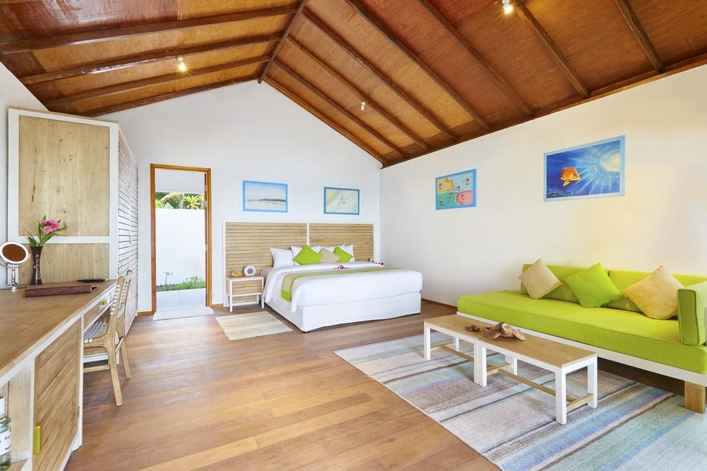 Room at Innahura Maldives Resort, Innahuraa