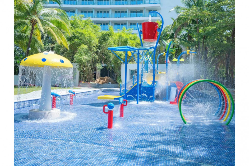 Ramada Plaza by Wyndham Sanya Bay 16/30