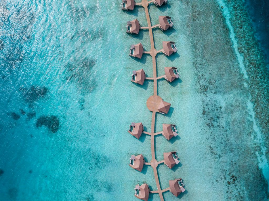 Intercontinental Hotels Maldives Maamunagau Resort 1/55