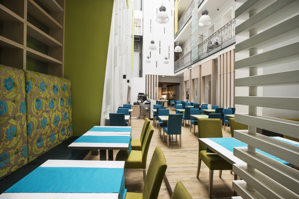 Atrium Hotel by Mellow Mood Hotels 32/64