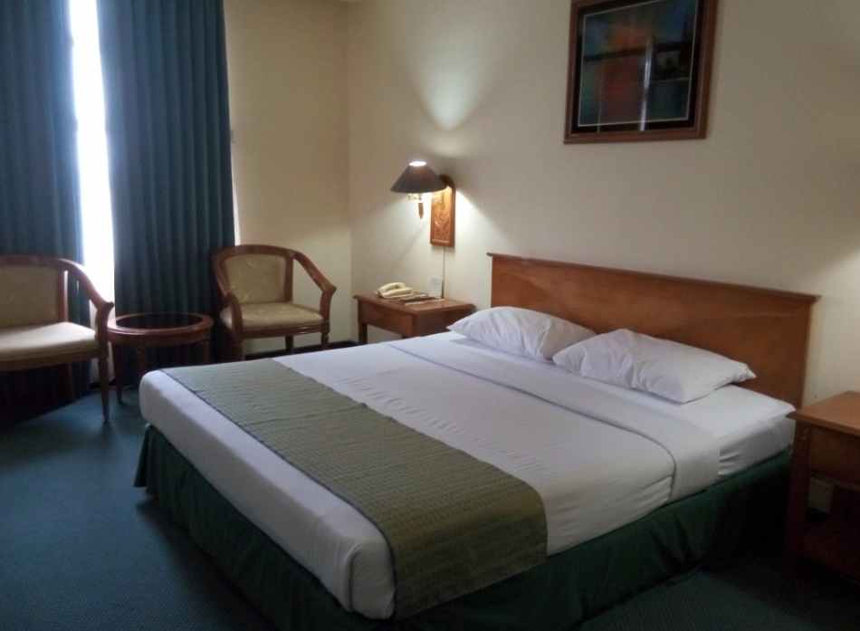 Bintang Sintuk Hotel 8/23