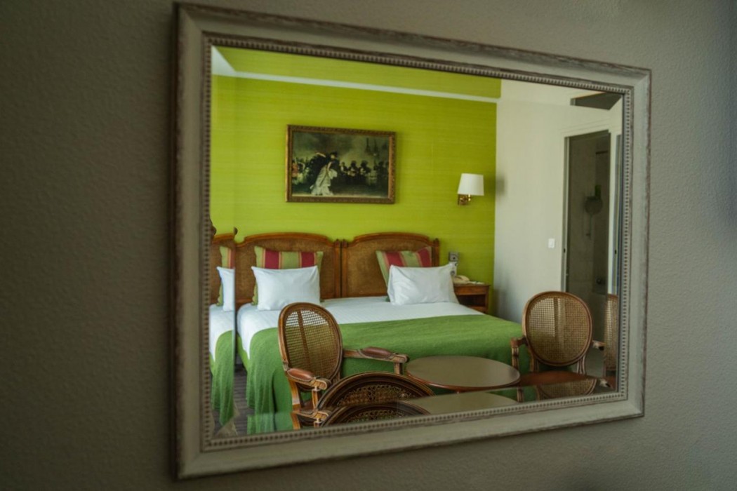 Timhotel Invalides Eiffel 10/68