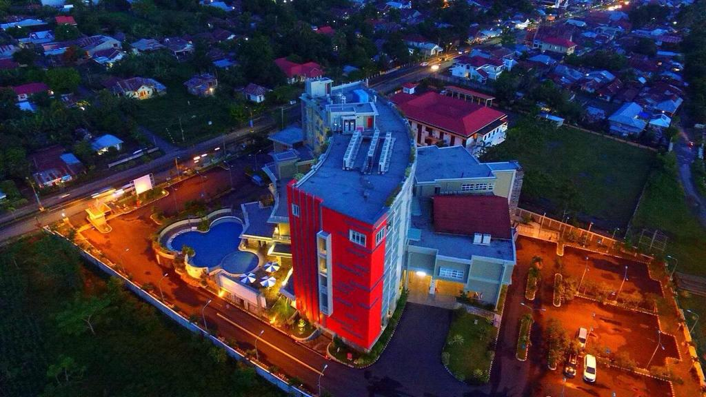 Sutanraja Amurang Hotel 1/19