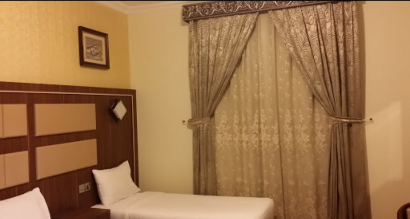 ديار النخيل(Diyar Al Nakheel Hotel) 4/33