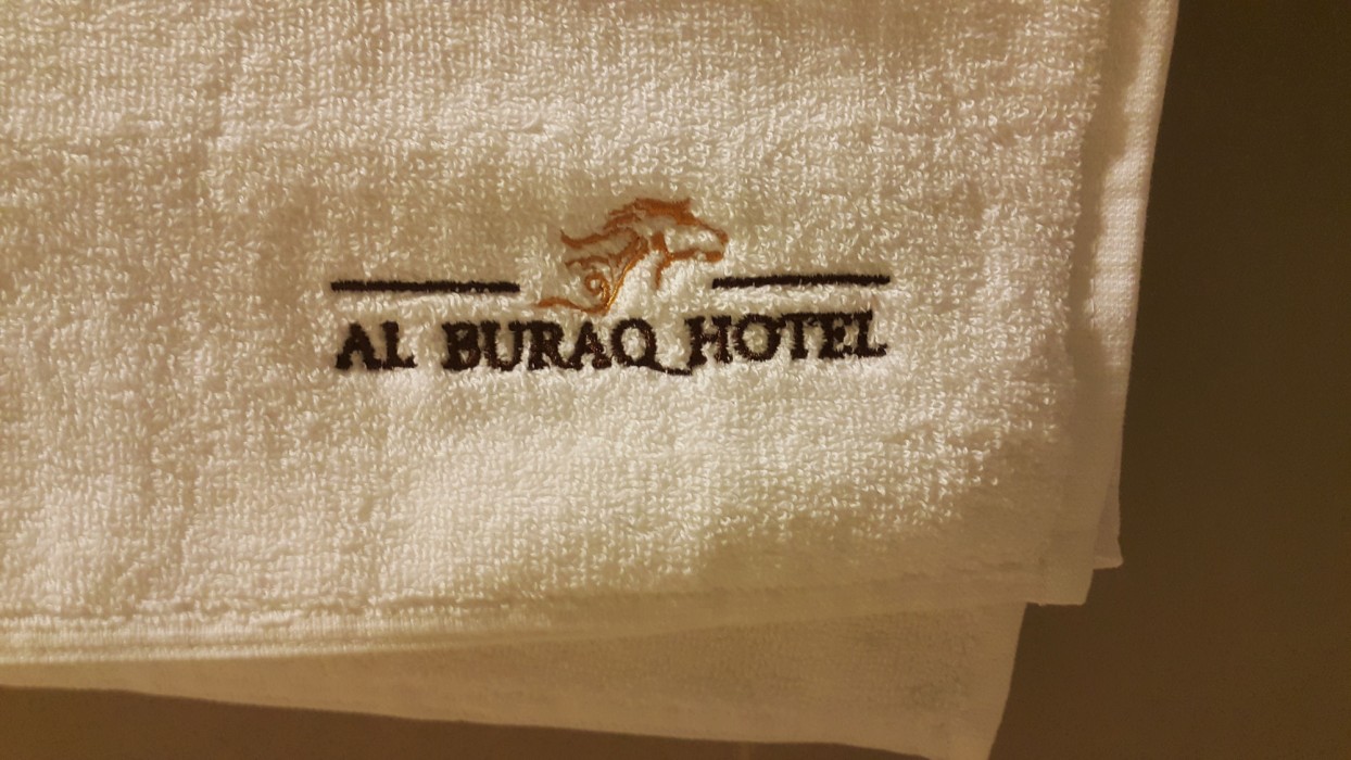 MRA Hotel 20/37